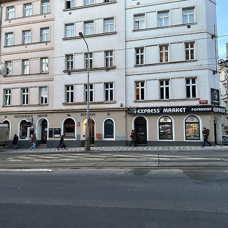 Apartment 4 Room, 2 Bath, Parking Praha Bagian luar foto