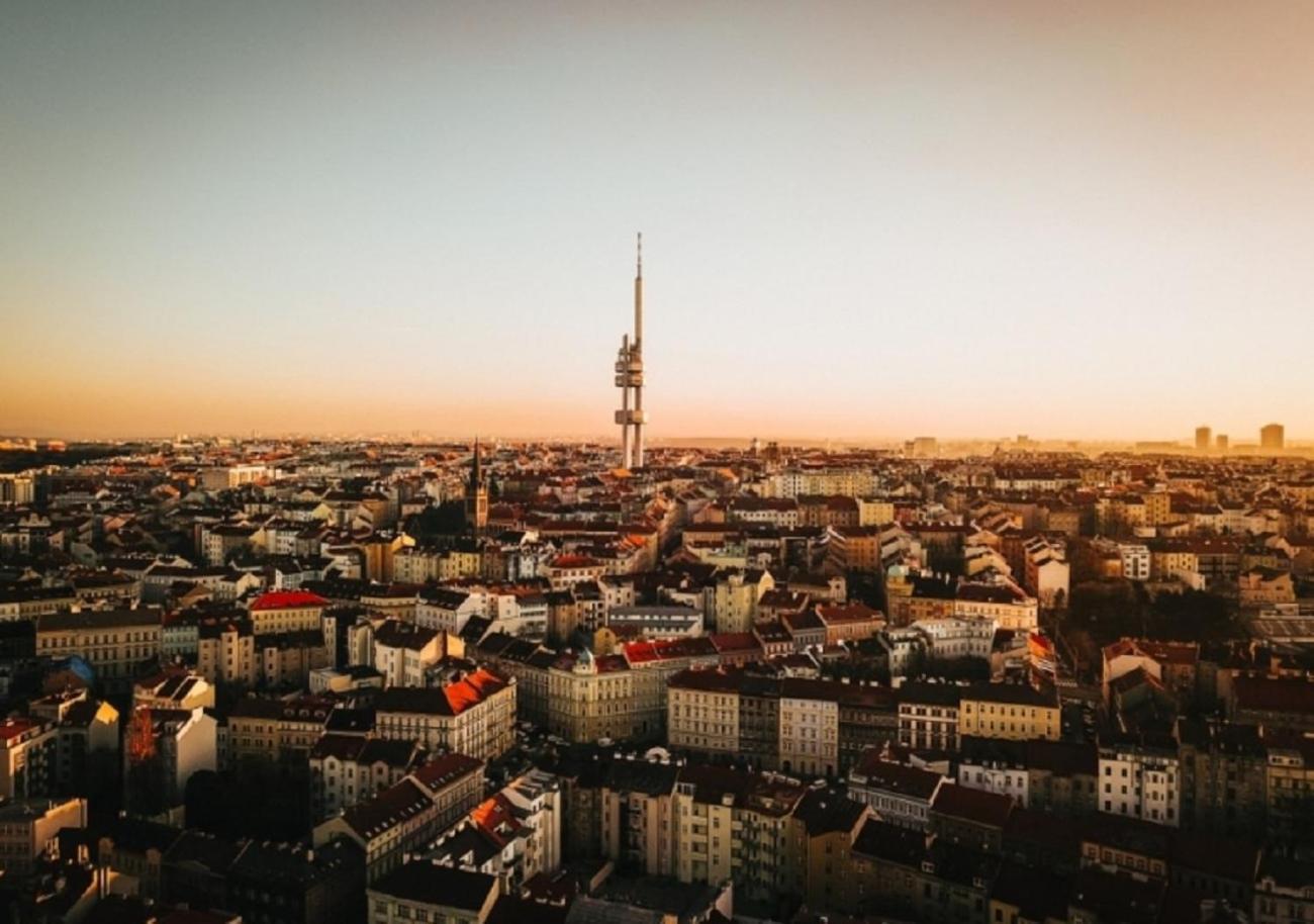 Apartment 4 Room, 2 Bath, Parking Praha Bagian luar foto